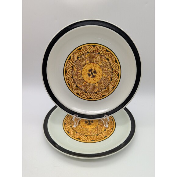 Set Of 2 Aztec Gold  Designer’s Collection Dinner  Plates Japan - Picture 1 of 6